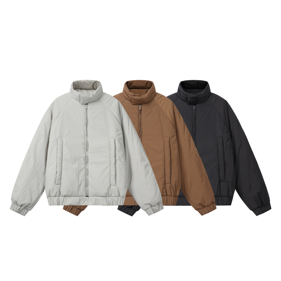 Unisex Boxy-wattierte Kurzjacke mit voluminösem Funnelkragen Echoarchiv