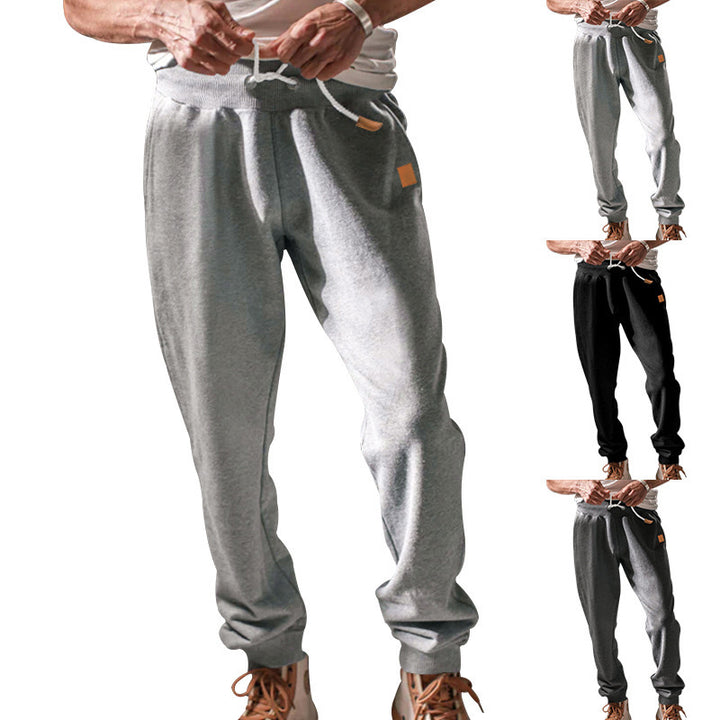 Herren Slim-Fit Jogginghose mit elastischem Bund, Kordelzug und schmalem Beinabschluss Echoarchiv