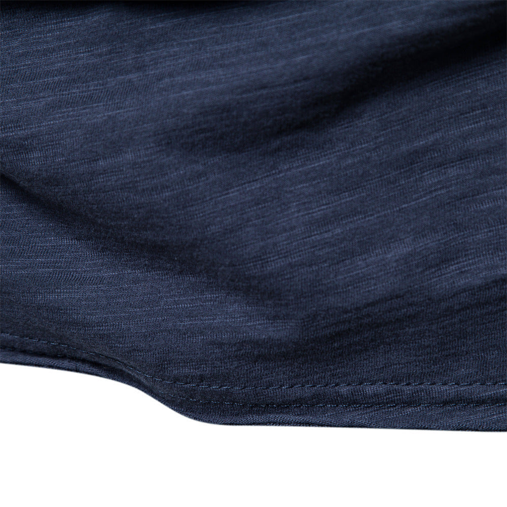 Herren nan leichtes Baumwollshirt mit Rundhalsausschnitt und schlanker Passform Echoarchiv