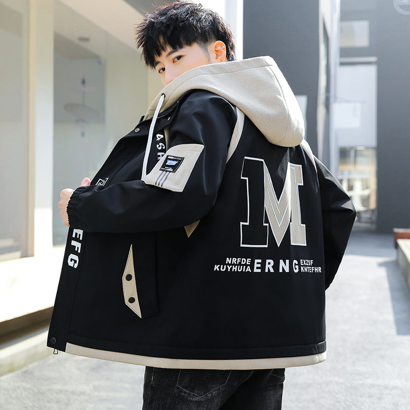 Herren Oversize-Windbreaker mit Kapuze, sportlichem Frontprint und Kontrastpanelen Echoarchiv