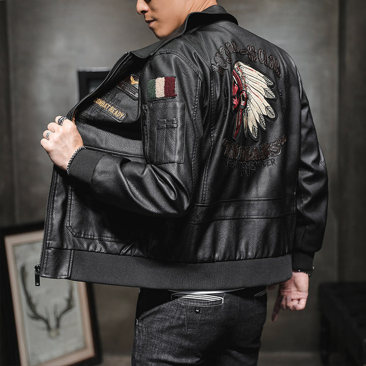Herren Kunstleder-Bomberjacke mit Patch-Applikationen, Ärmel-Utilitytasche und Rippbündchen – Brevano