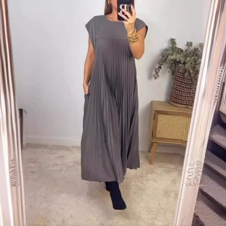 Damen nan fließendes plissiertes Maxikleid mit überschnittenen Schultern und Eingrifftaschen Echo Archiv