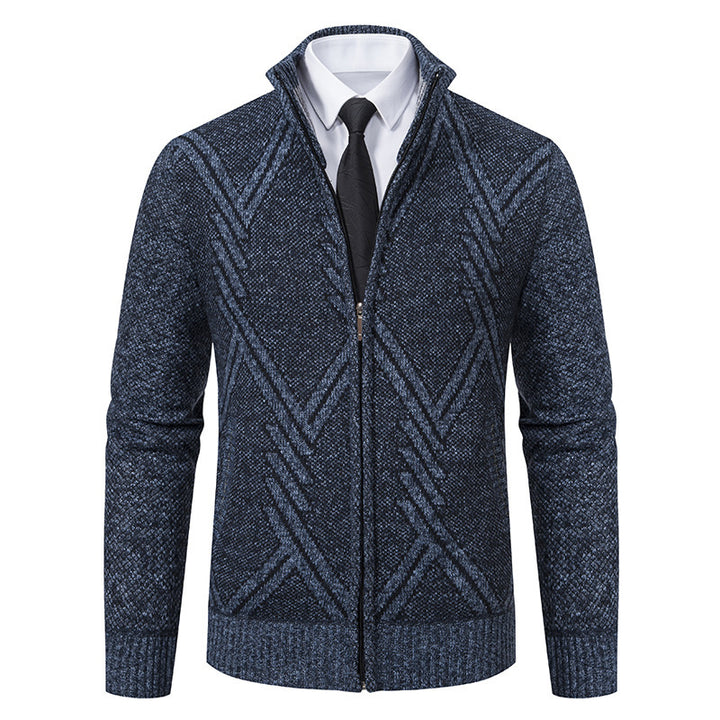 Herren elegante Strickjacke mit strukturiertem Zopfmuster und hochschließendem Kragen Echoarchiv