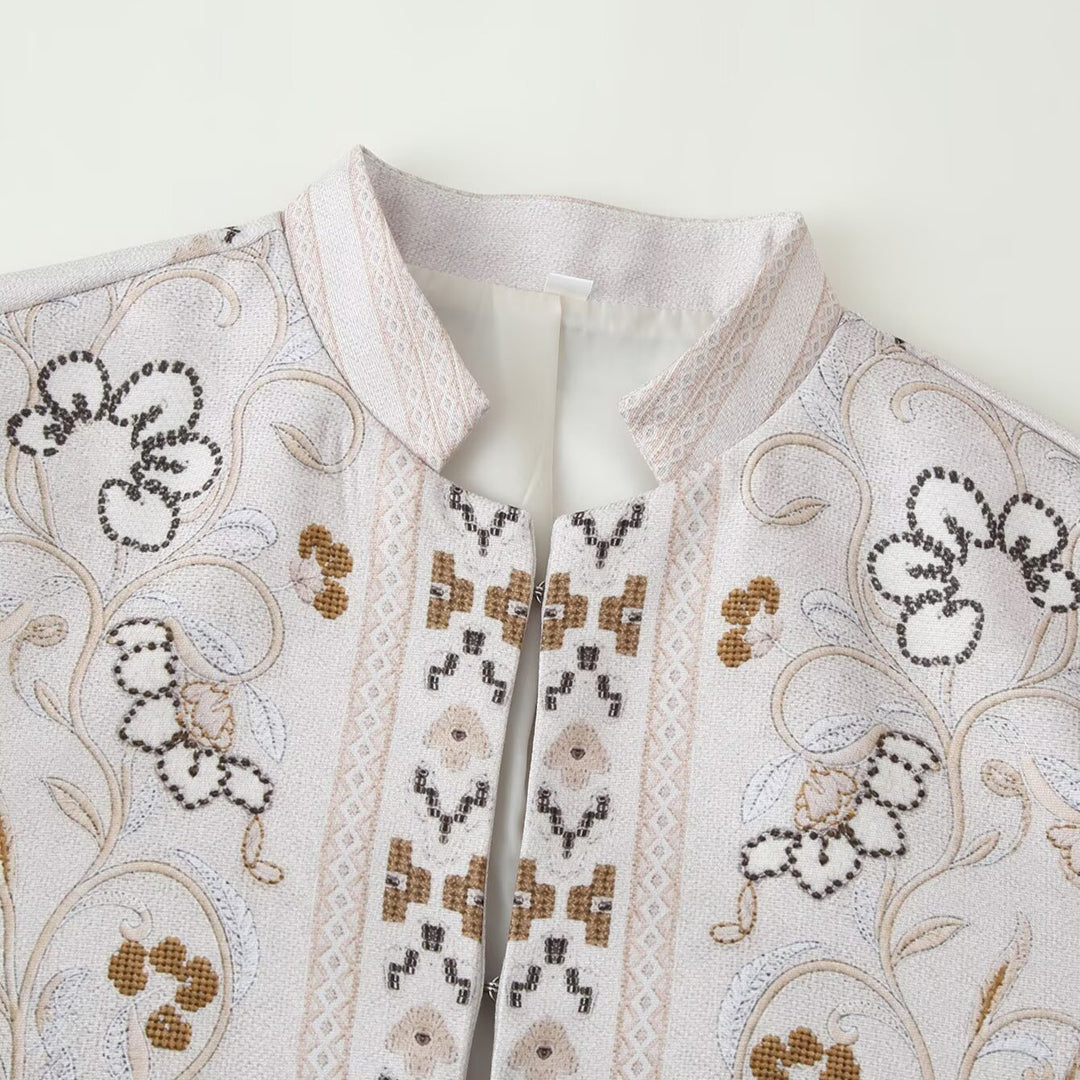 Damen bestickte Boxy-Kurzjacke mit Stehkragen und floraler Stickerei Echoarchiv