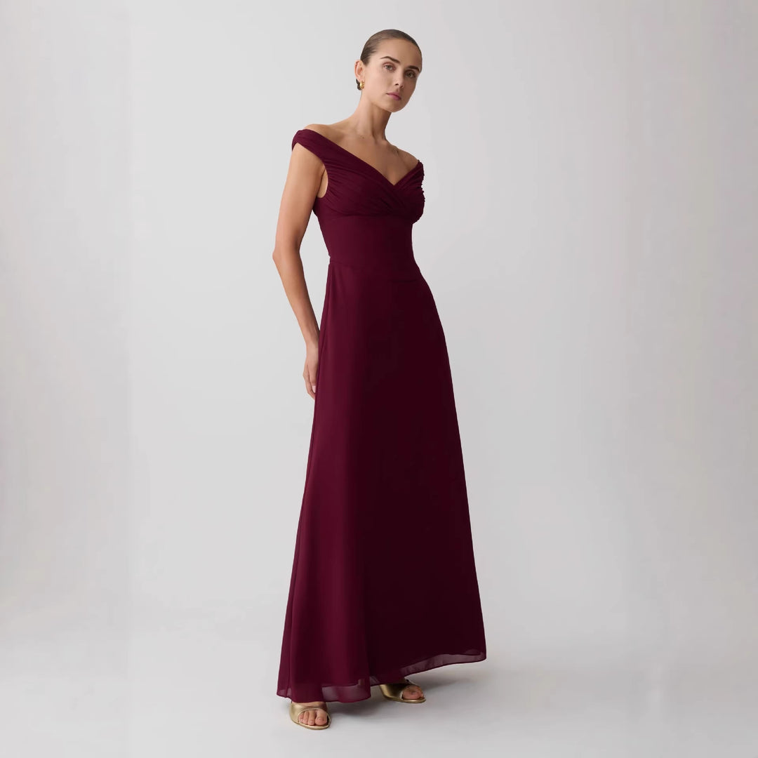 Damen Elegantes Off-Shoulder Maxikleid mit fließendem Schnitt Echo Archiv