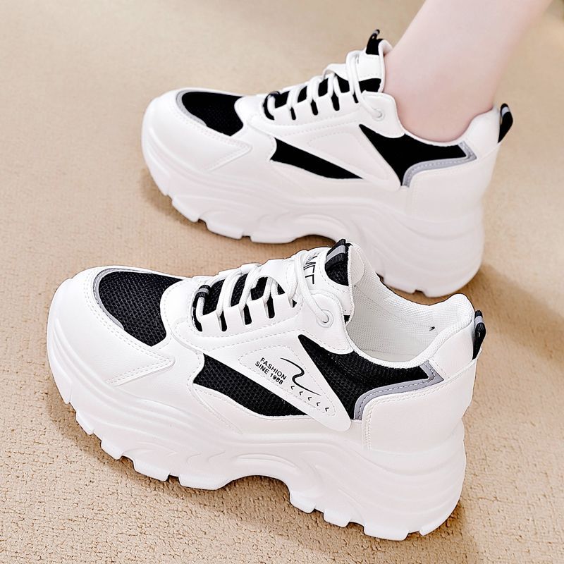 Damen Sportliche Sneakers mit dämpfender Laufsohle und stylischem Design Echo Archiv