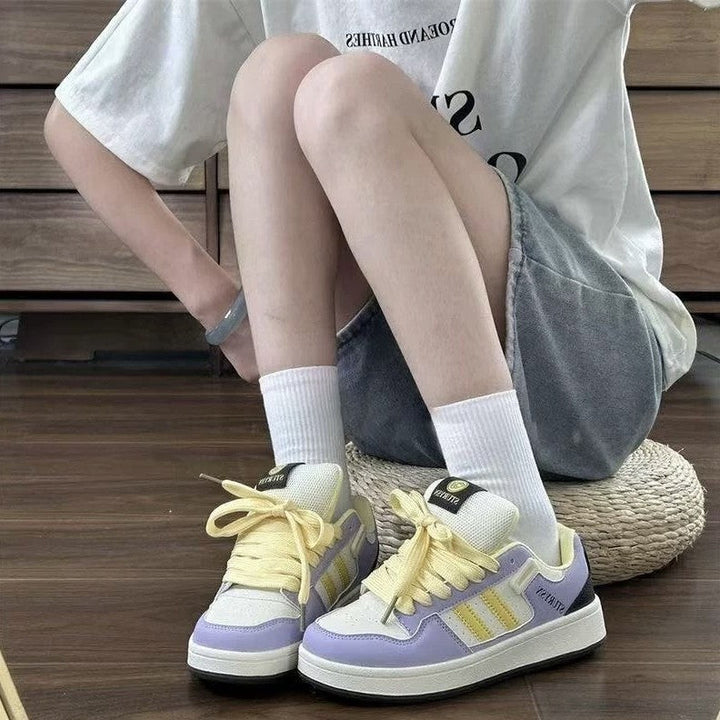 Damen sportliche Sneakers mit luftiger Mesh-Oberfläche und dämpfender Sohle Echo Archiv