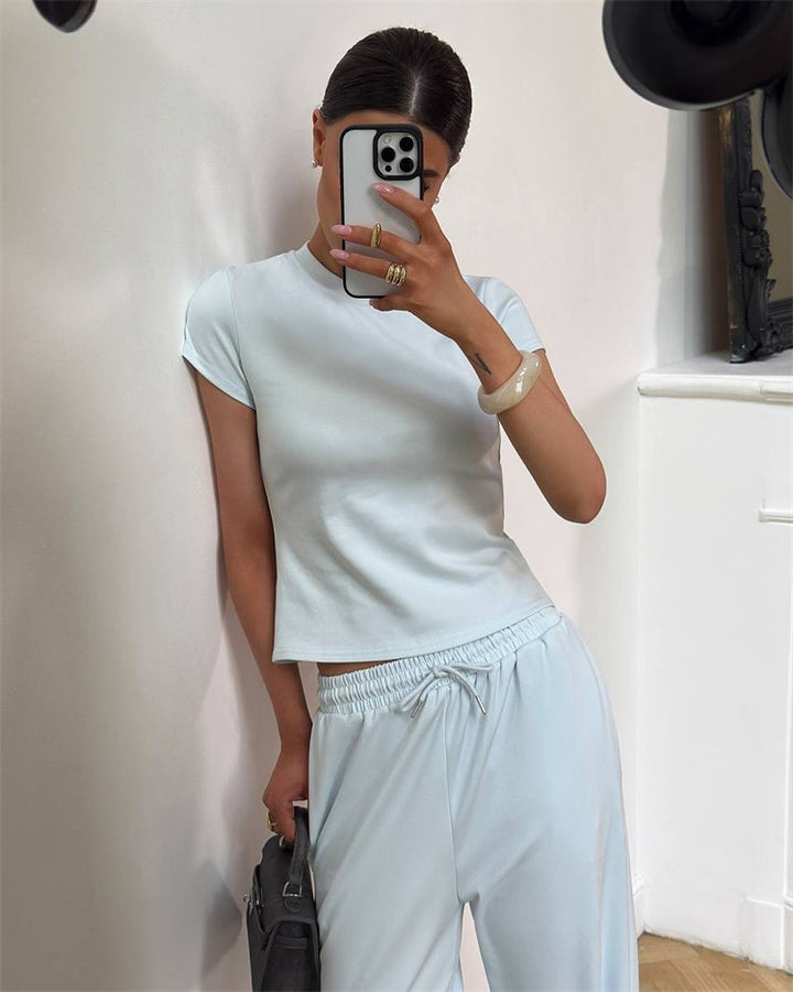 Damen figurnahes Kurzarm-Rippshirt und elastische High-Waist-Loungehose Set – Élanora