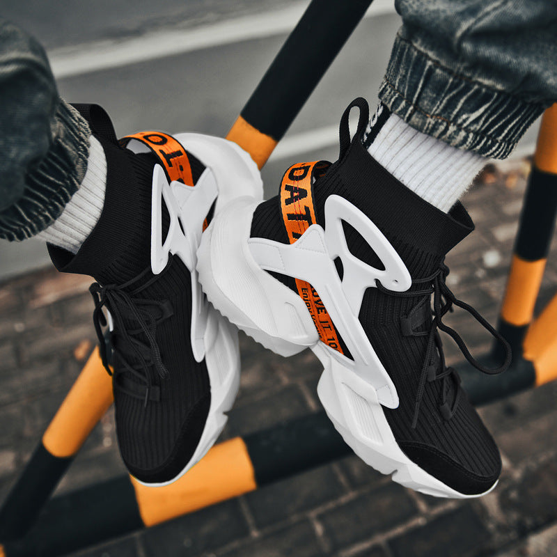 Herren Futuristische High-Top Strick-Sneaker mit Exoskelett-Fersenstütze Echoarchiv