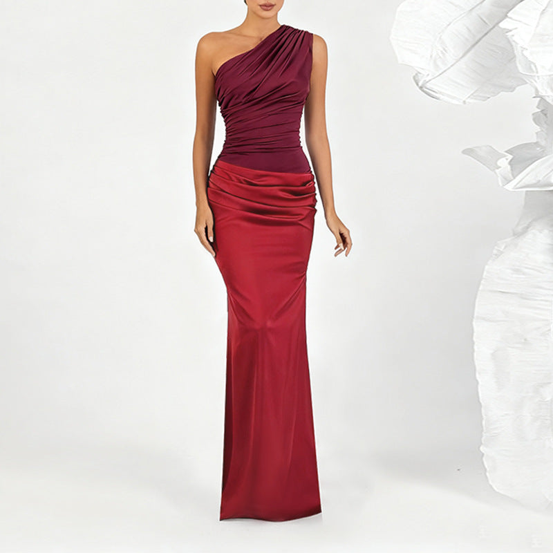 Damen elegantes Maxikleid mit asymmetrischem Oberteil und fließendem Saum Echo Archiv