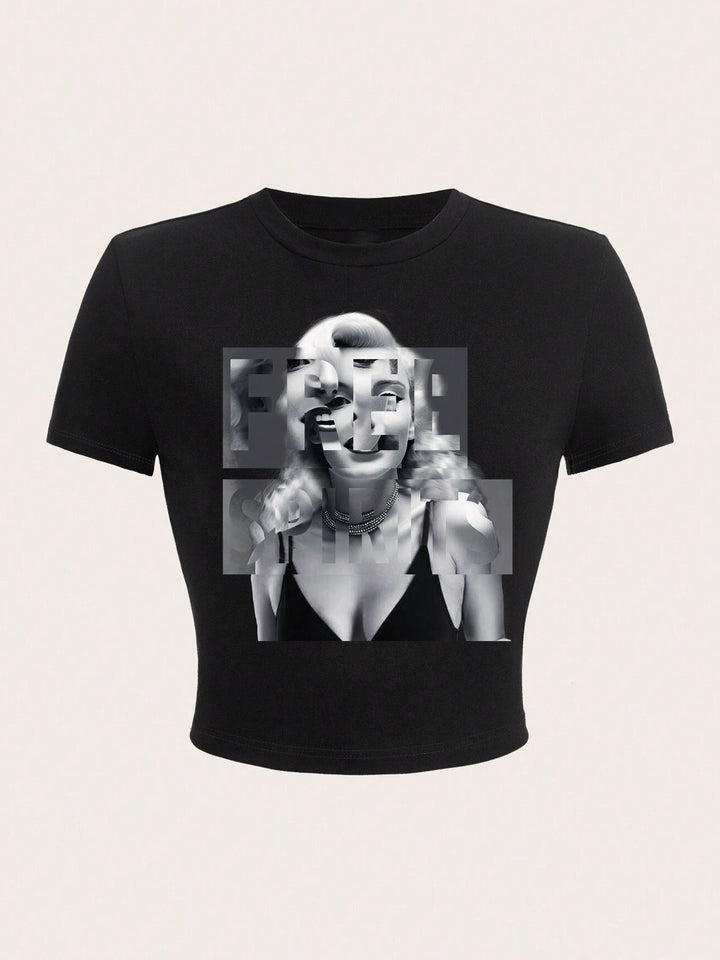 Damen Crop-T-Shirt mit inspirierendem Aufdruck und figurbetontem Schnitt Echo Archiv