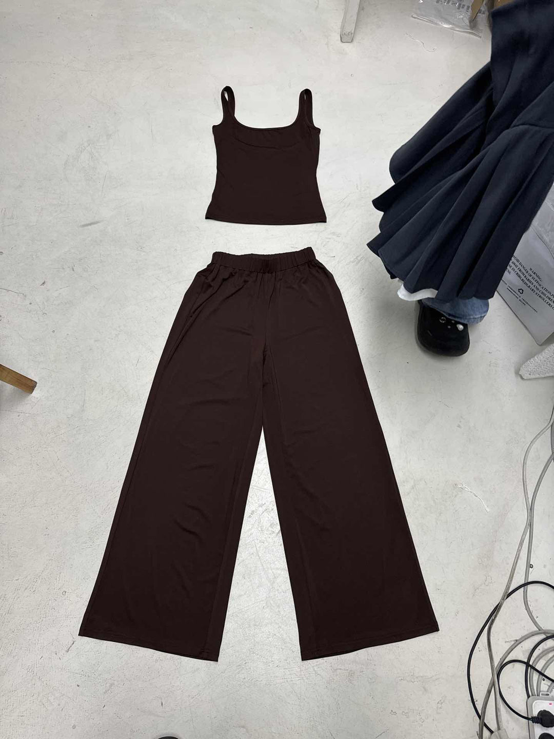 Damen Set bestehend aus Top und weit geschnittenen Hosen Echo Archiv