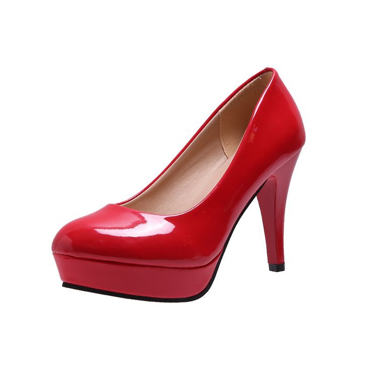 Damen nan Plateau-Pumps mit glänzendem Lack und hohem Stilettoabsatz Echo Archiv
