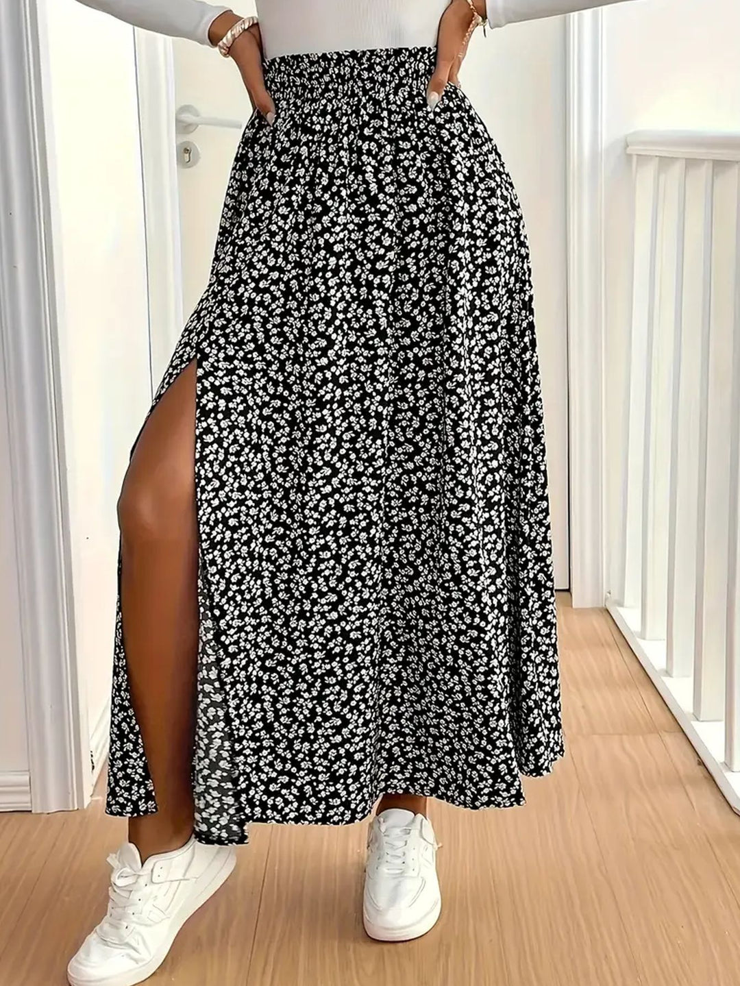 Damen Maxirock mit floralem Muster und seitlichem Schlitz Echo Archiv