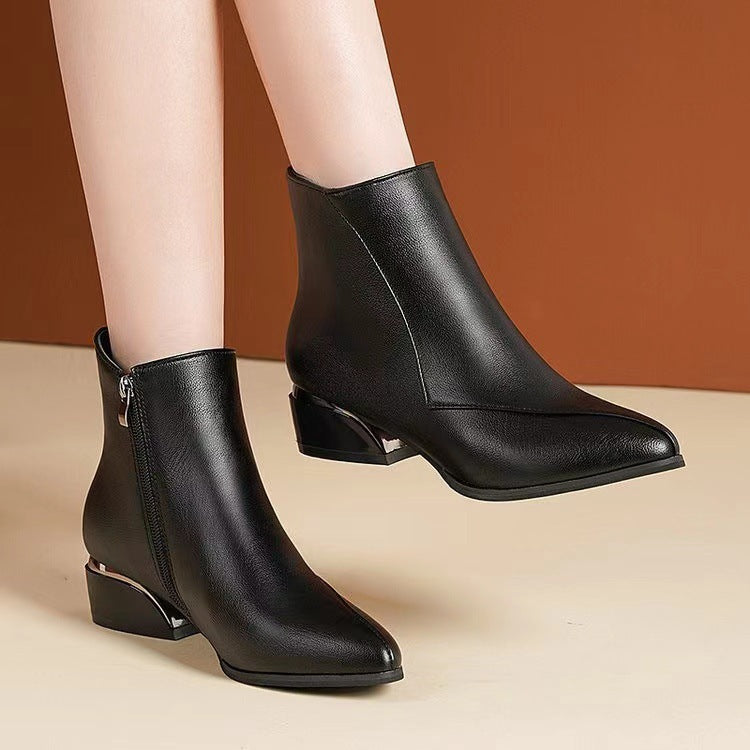 Damen knöchelhohe Stiefelette mit geometrischem Blockabsatz Echo Archiv