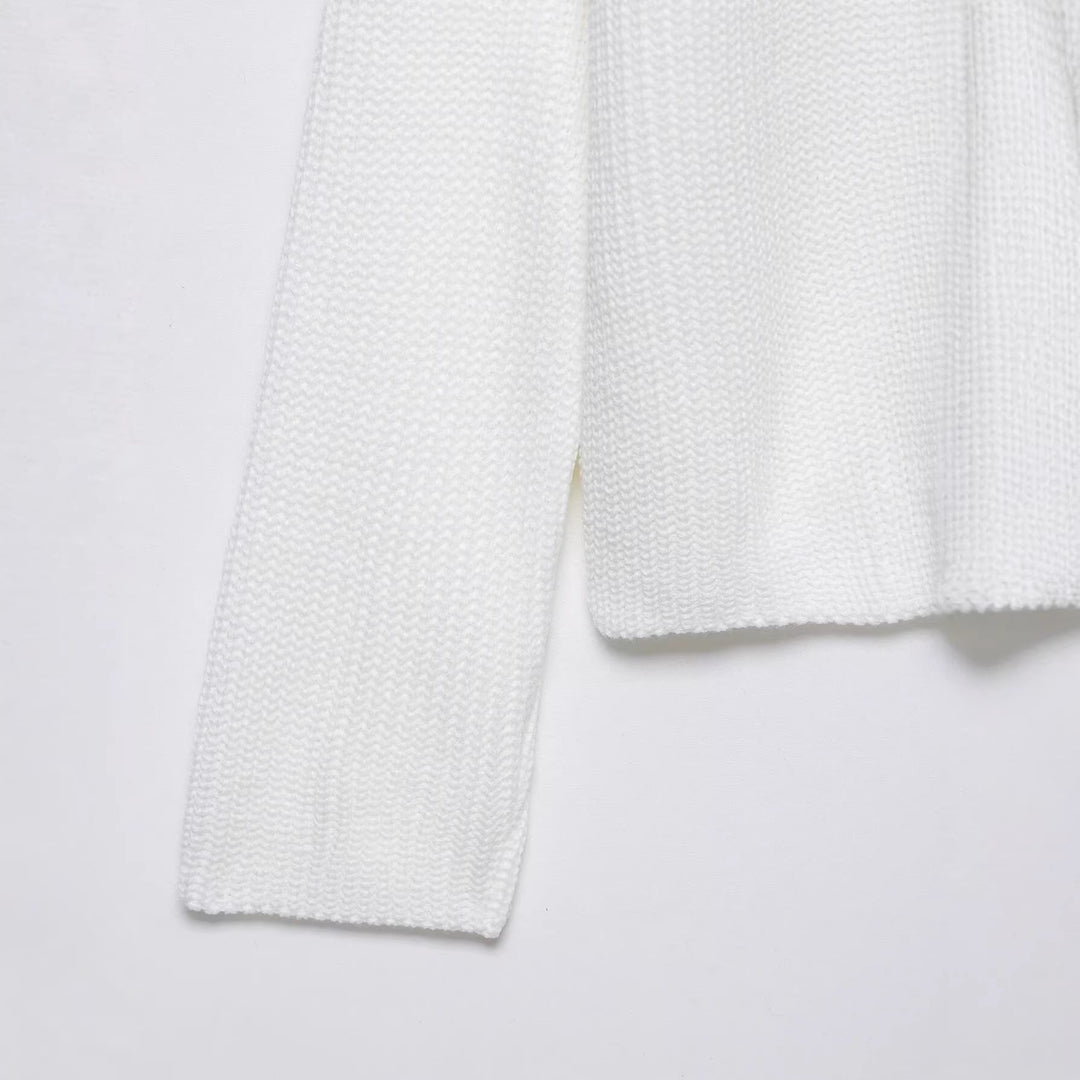 Damen Grobgestrickter kurzgeschnittener Rollkragenpullover im Boxy‑Schnitt Echoarchiv