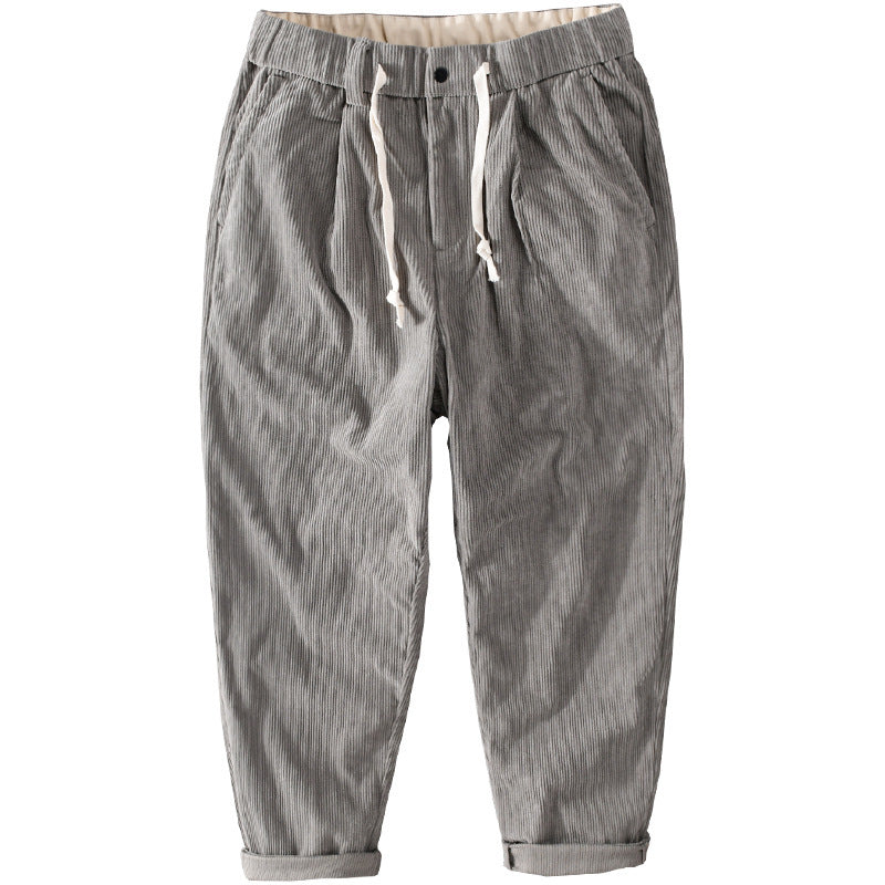 Herren Kordhose im Relaxed‑Tapered mit Kordelzugbund und Umschlag Echoarchiv