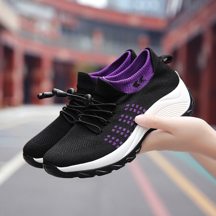 Damen Strick-Sockensneaker mit elastischem Schaft, Schnellzug und dämpfender Plateausohle Echoarchiv