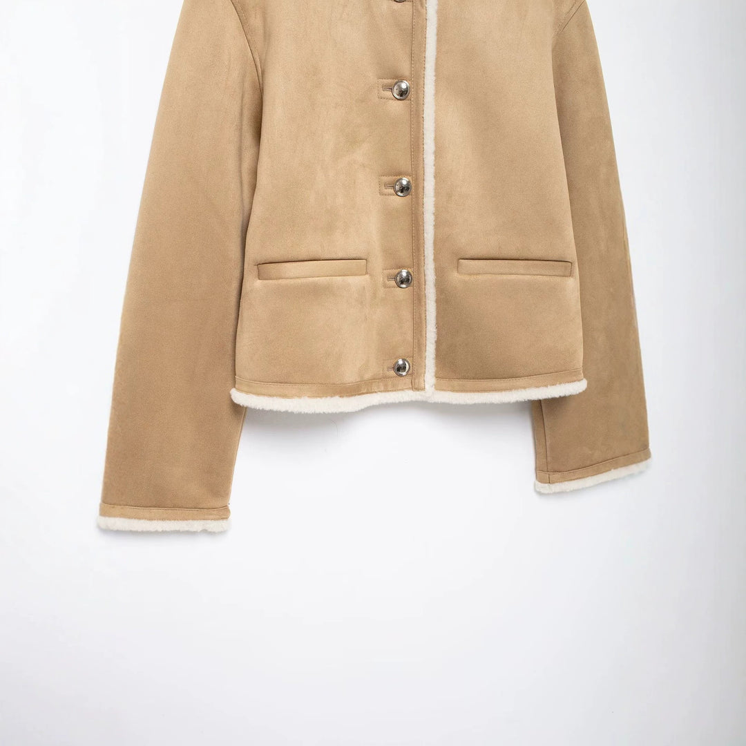 Damen Kurze Lammfelloptik-Cardiganjacke aus Veloursimitat mit Rundhals und Druckknöpfen Echoarchiv