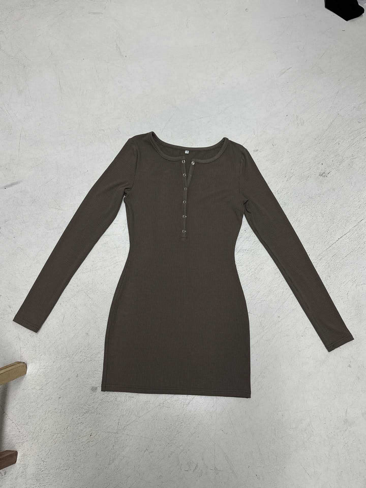 Damen nan figurbetontes Ripp-Strickkleid mit Henley-Knopfleiste und langem Arm Echo Archiv
