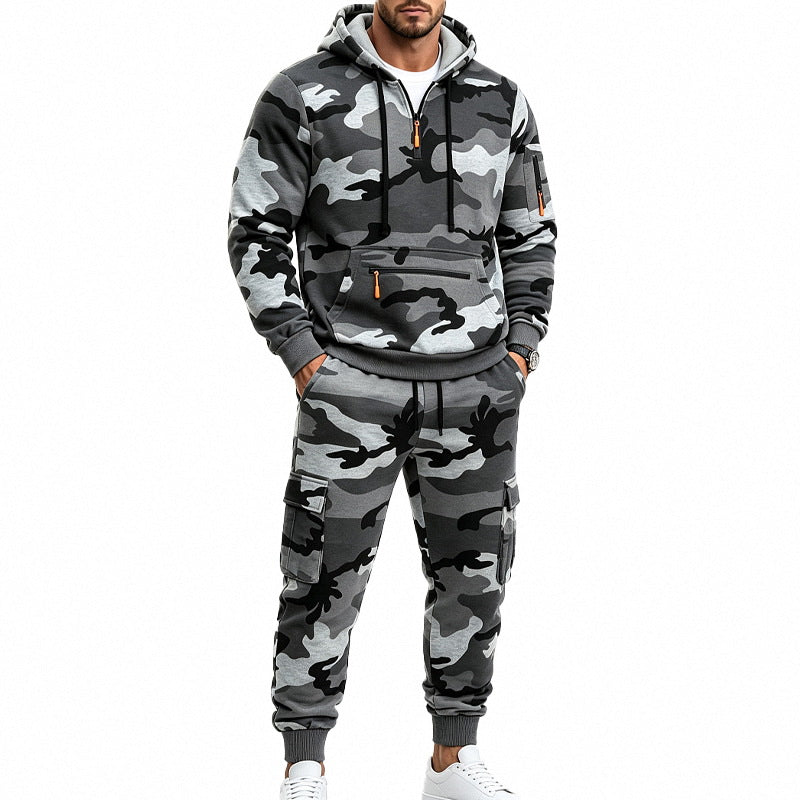 Herren Camouflage-Trainingsset mit Kapuzenpullover und Cargo-Jogginghose Echoarchiv