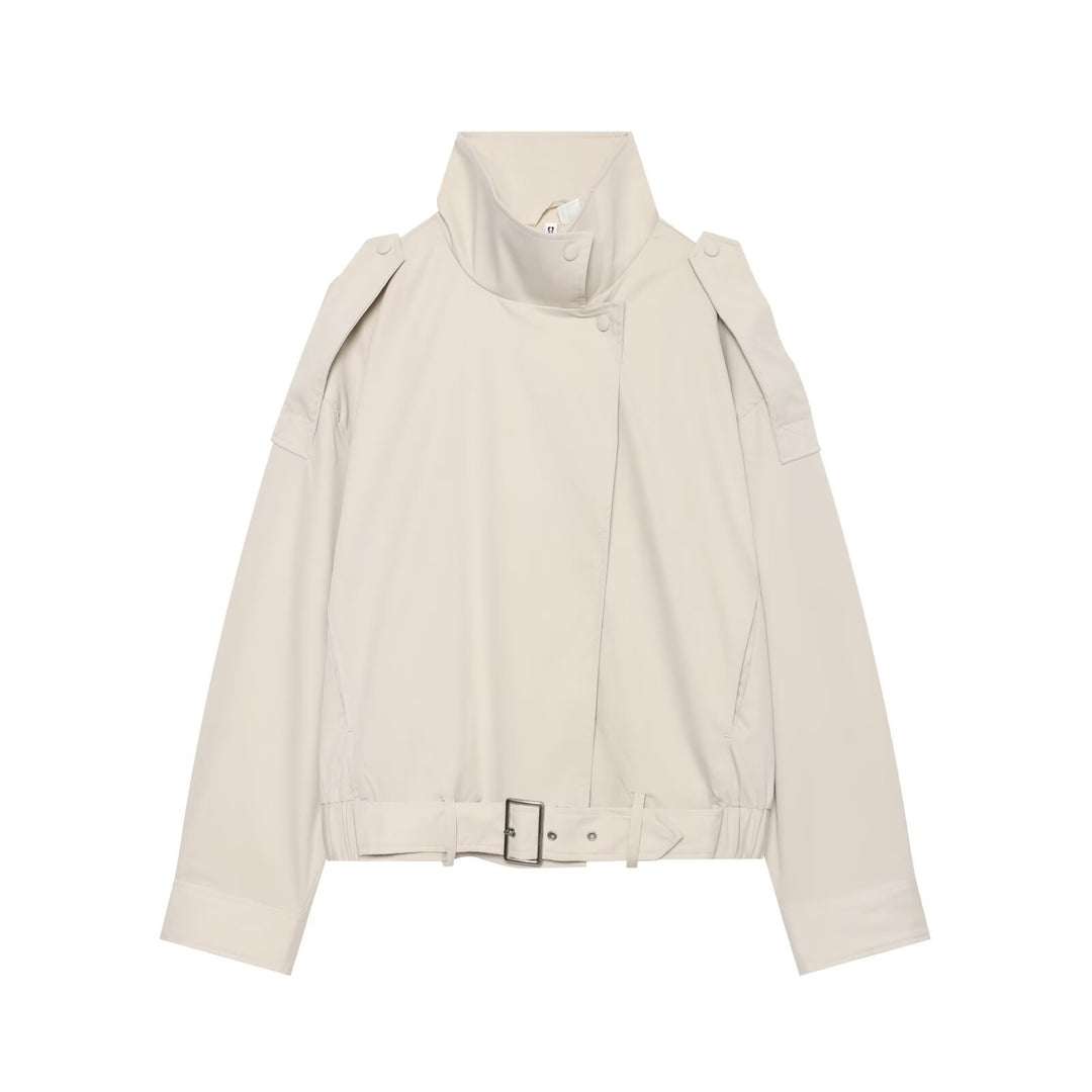 Damen Kurz geschnittene Trench-inspirierte Jacke mit hohem Stehkragen und Taillengürtel Echo Archiv