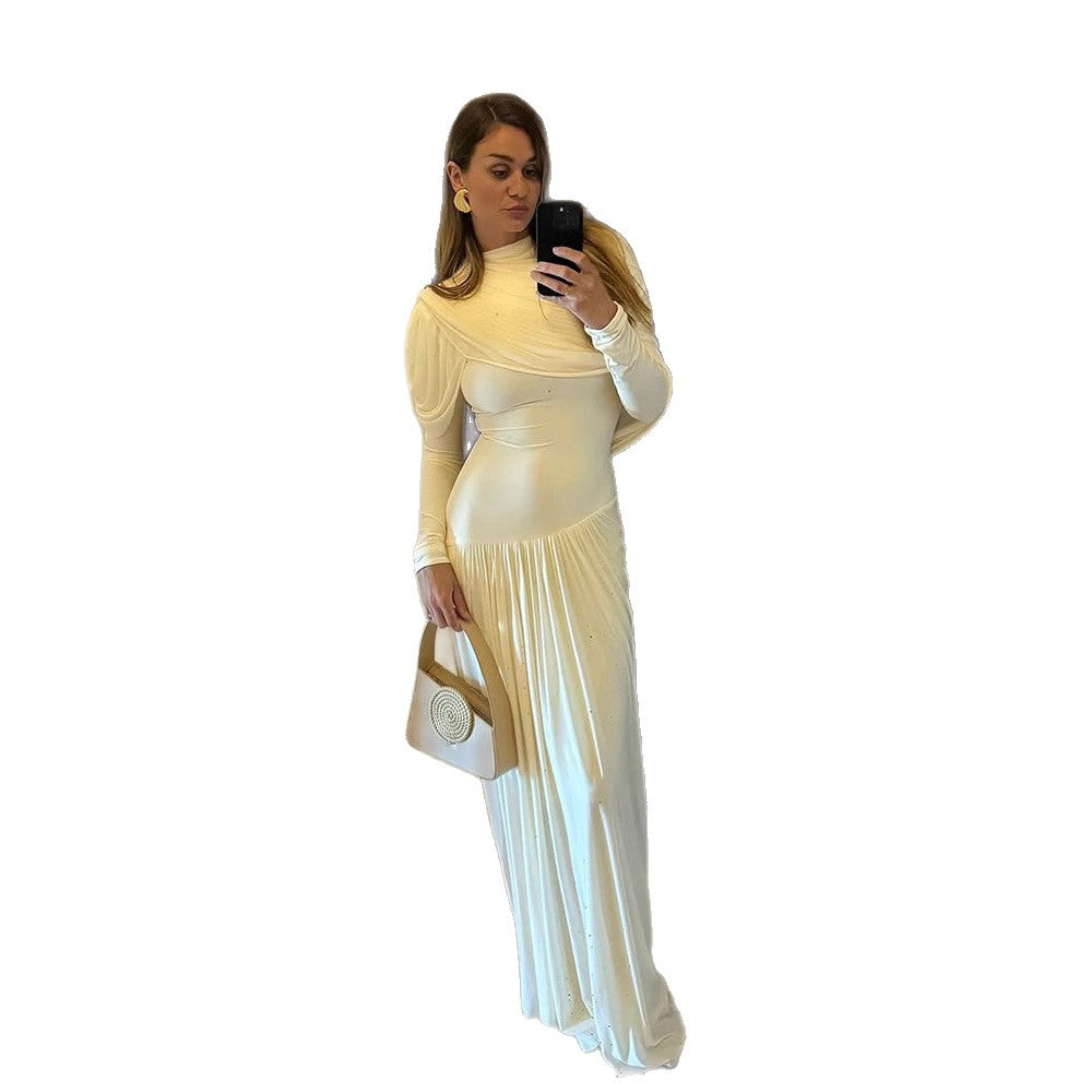 Damen Plissiertes Maxi-Abendkleid mit drapierten Schultern und langen Ärmeln Echoarchiv