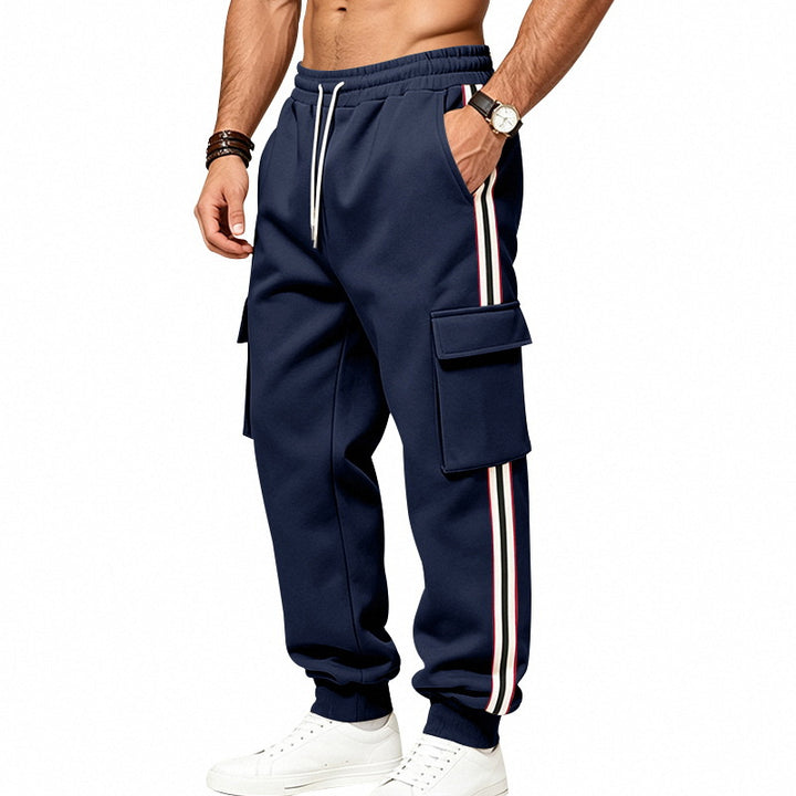 Herren Cargo-Jogginghose mit Cargo-Taschen und seitlichen Kontraststreifen Echoarchiv