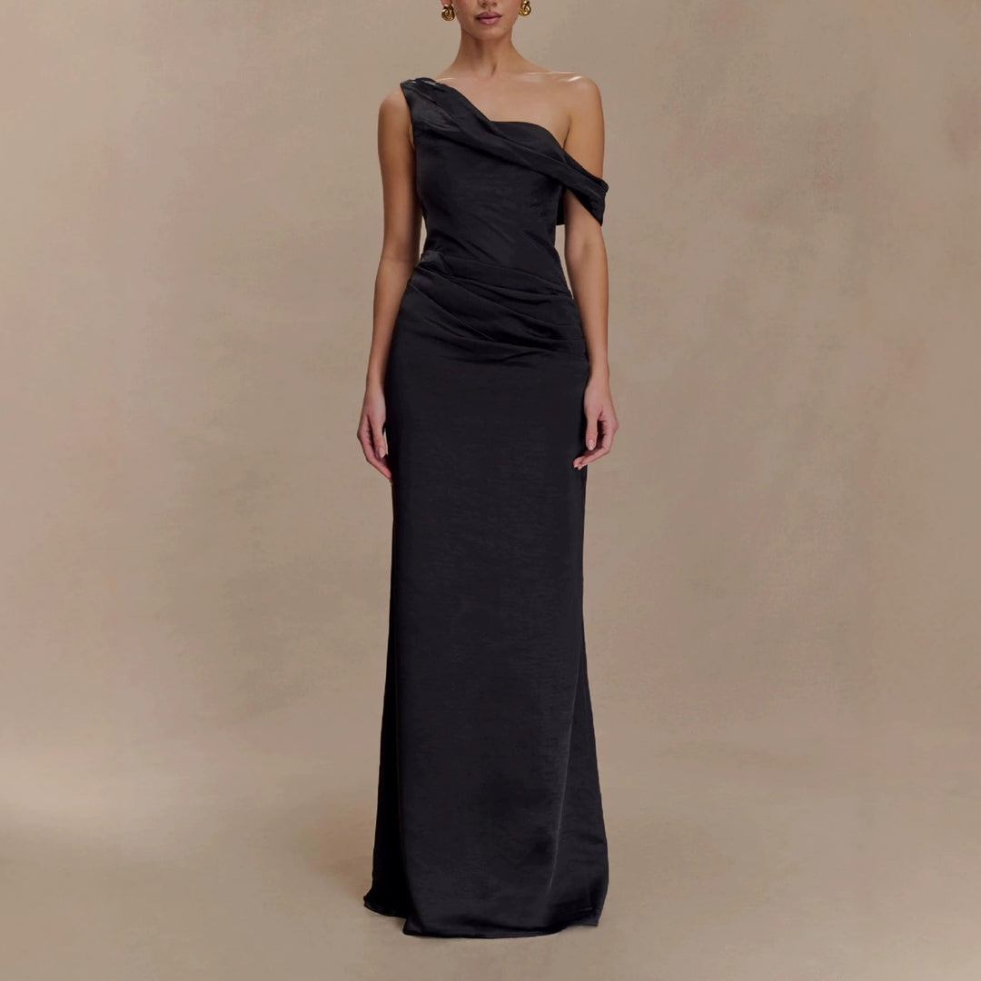 Damen Elegantes asymmetrisches Maxikleid mit raffinierter Drapierung Echo Archiv