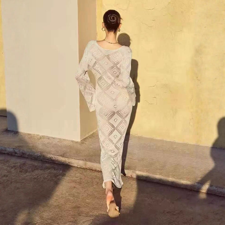 Damen Figurschmeichelndes Maxikleid mit tiefem V-Ausschnitt Echo Archiv