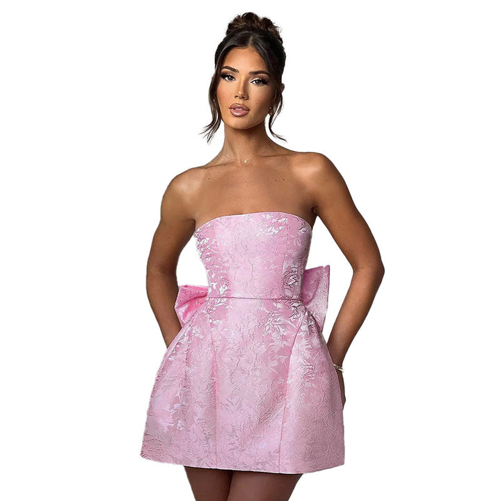 Damen Strapless Cocktailkleid mit voluminösem Rock Echo Archiv
