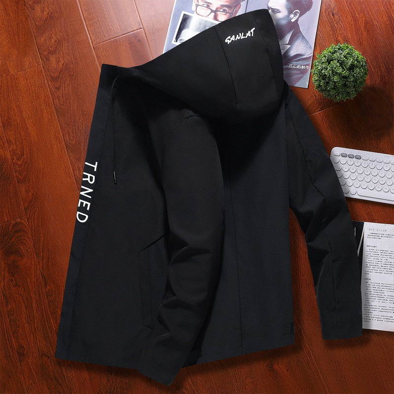 Herren modische Übergangsjacke mit verstellbarem Kapuzendesign und praktischen Reißverschlusstaschen Echoarchiv