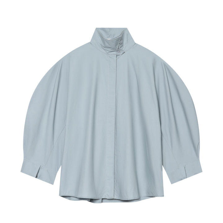 Damen Oversize Regenponcho mit Stehkragen und verdeckter Knopfleiste – Célinea