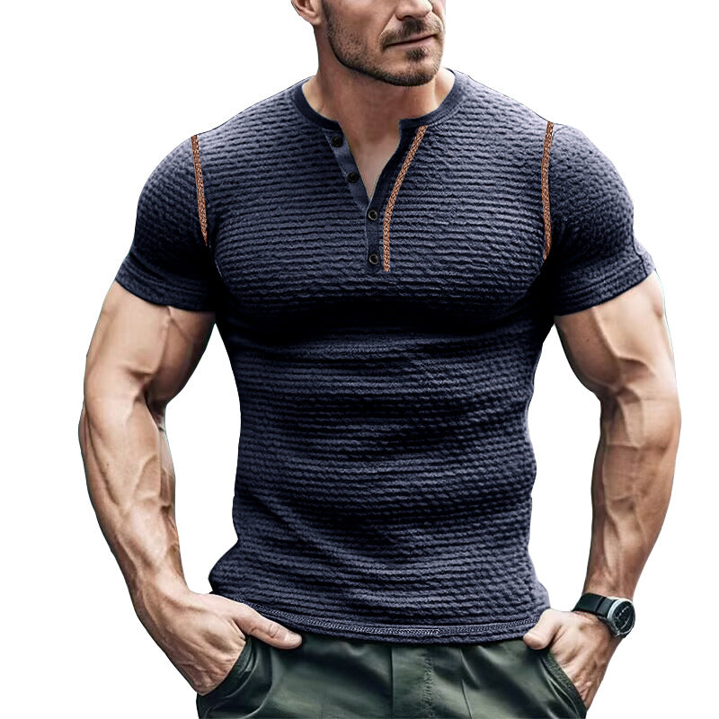 Herren Kurzarm-Henley-T-Shirt mit strukturiertem Design und figurbetonter Passform Echoarchiv
