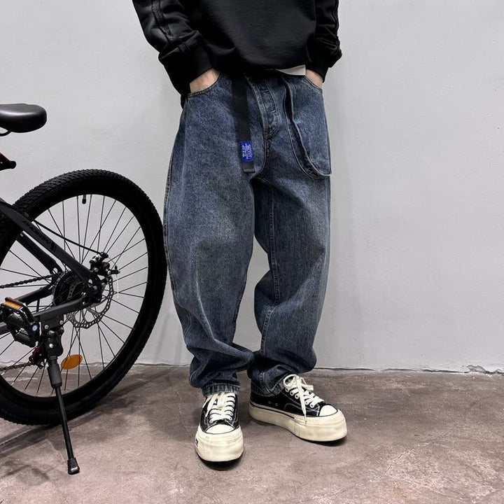 Herren Cargo-Jeans mit auffälligen Details Echo Archiv