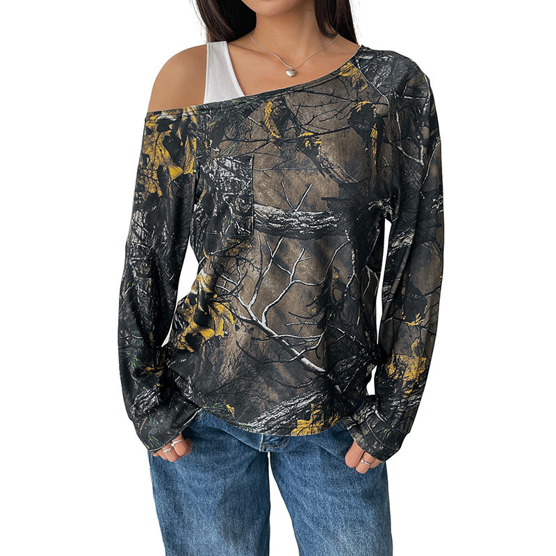 Damen Schulterfreies Langarmshirt mit Camouflage-Waldprint Echoarchiv