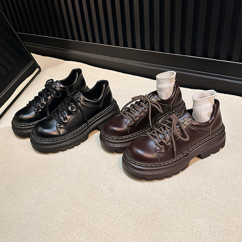 Damen Chunky-Plateau‑Schnürer im Derby‑Look mit profilierter Lug‑Sohle Echo Archiv