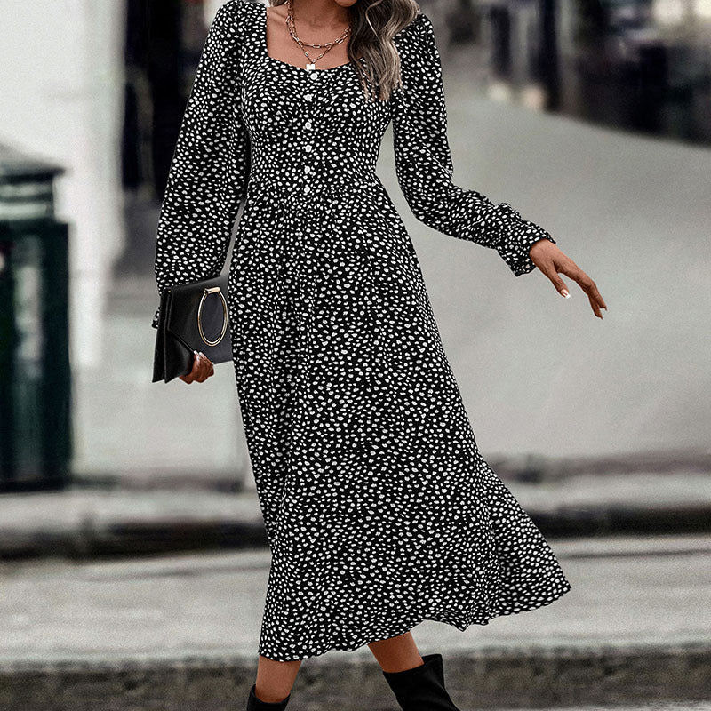 Damen Midikleid mit eckigem Ausschnitt, taillierter Smokpassform und Knopfleiste Echoarchiv