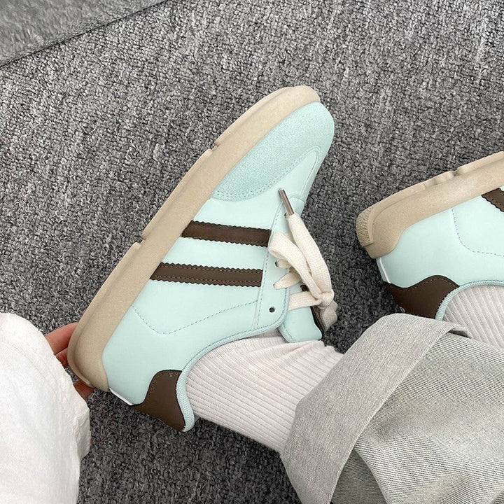 Damen modische Sneaker mit sportlichem Design und bequemer Dämpfung Echo Archiv