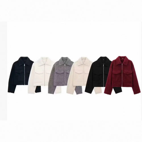 Damen Kurzjacke im Velours‑Optik mit Klapp‑Pattentaschen und durchgehendem Reißverschluss Echo Archiv