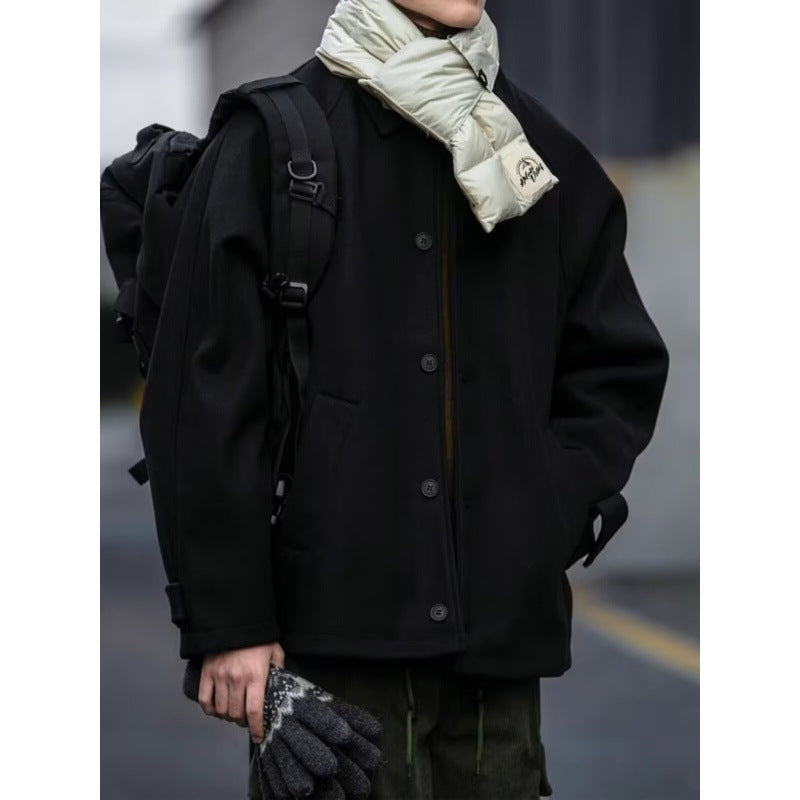 Herren modische Oversize-Jacke mit Knopfleiste und praktischen Taschen Echoarchiv