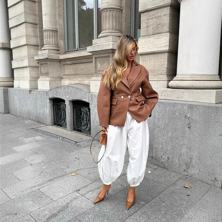 Damen Boxy-Blazer mit taillierter Drapierung und strukturierter Lederimitat-Optik Echoarchiv