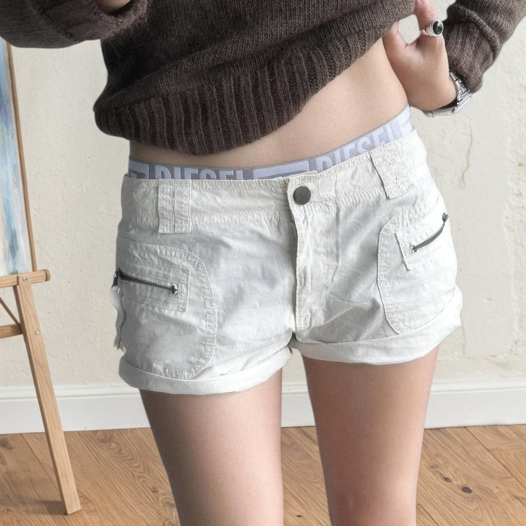 Damen leichte Shorts mit praktischen Reißverschlusstaschen Echo Archiv