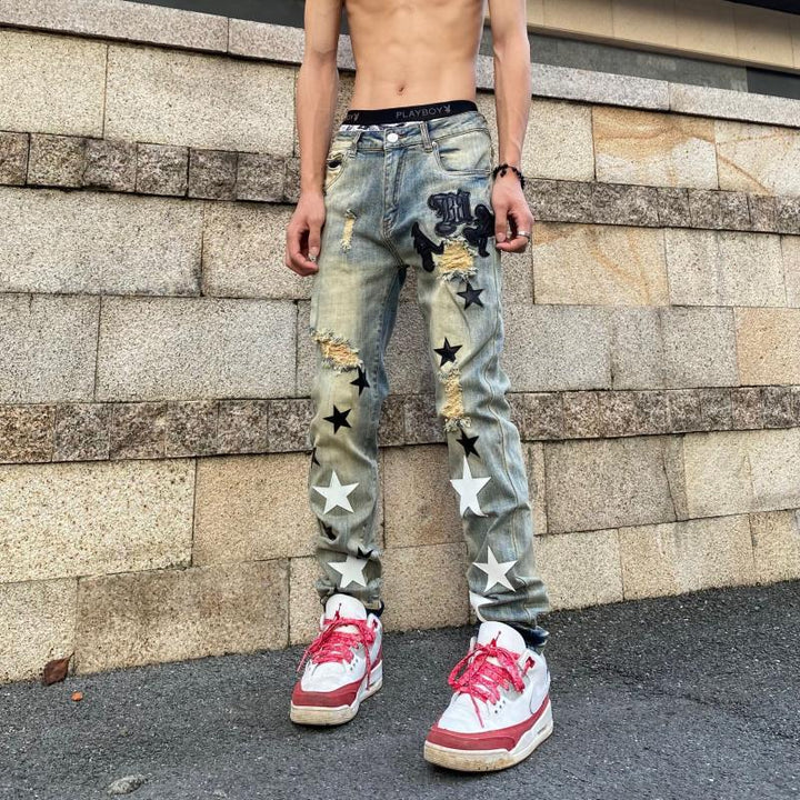 Herren Modische Destroyed Jeans mit Sternenapplikationen Echoarchiv