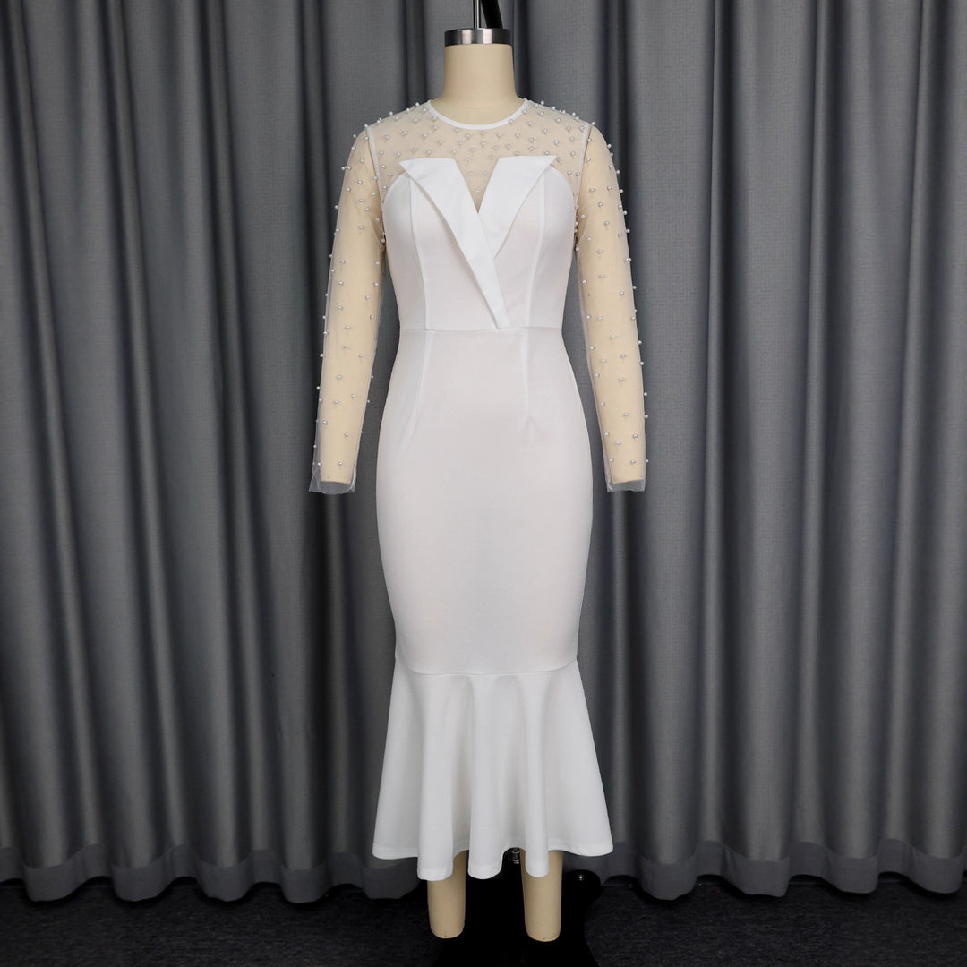Damen Elegantes Hochzeitskleid mit transparenten Puffärmeln und Taillengürtel Echo Archiv