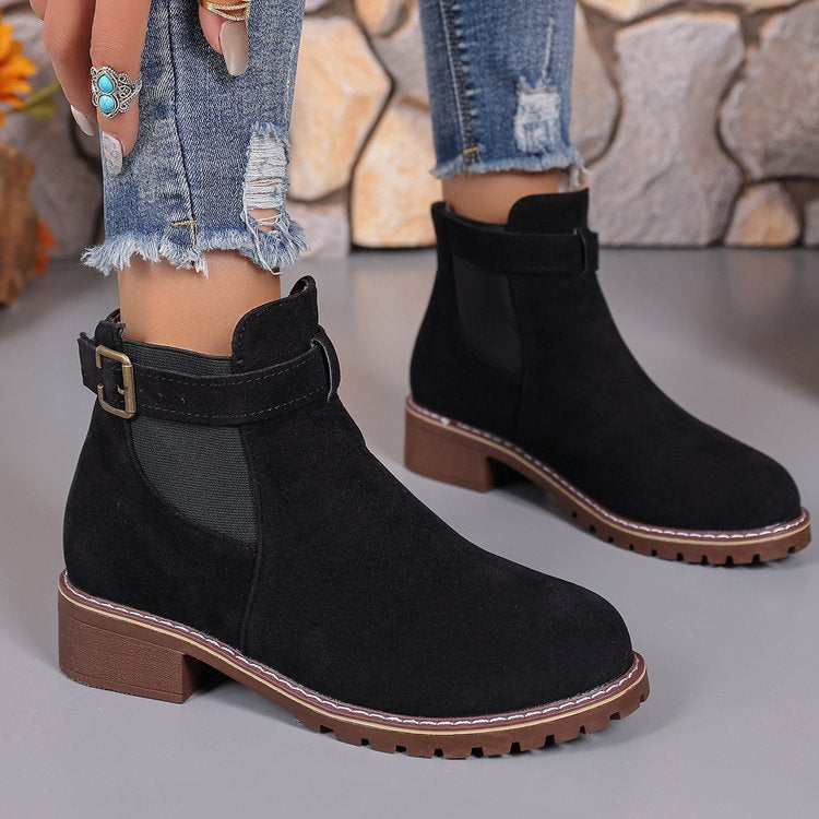 Damen Wildleder-Optik Chelsea-Stiefelette mit dekorativem Schnallenriemen, elastischem Einsatz und grober Profilsohle Echo Archiv
