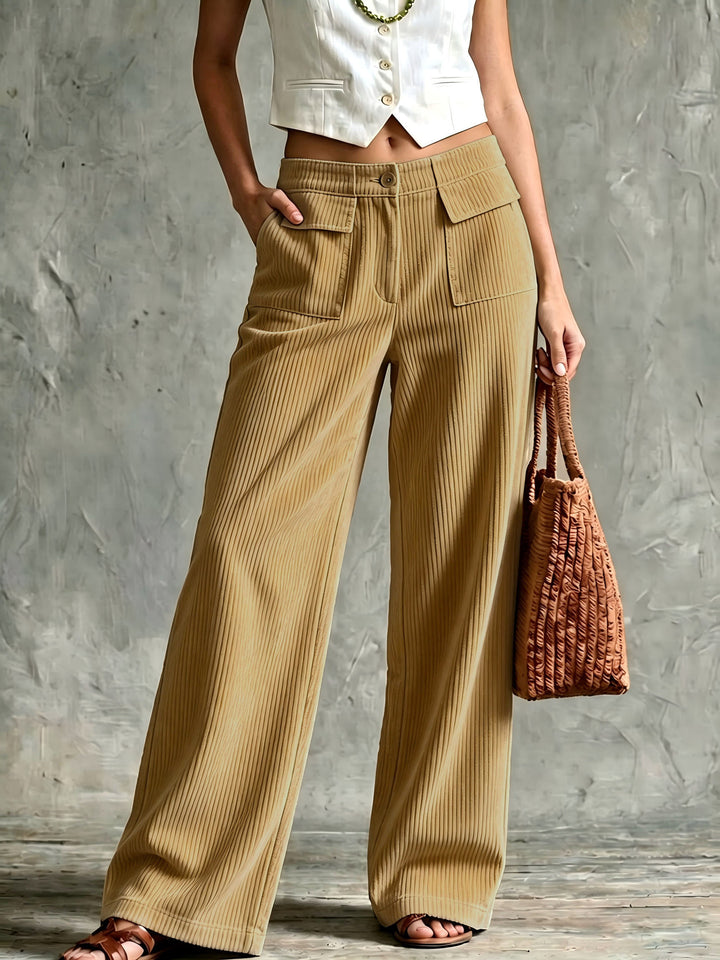 Damen Weite Cord-Palazzohose mit hoher Taille und aufgesetzten Pattentaschen Echoarchiv