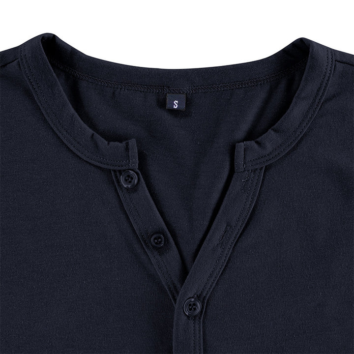Herren Kurzarm Henley-Shirt mit strukturierter Knopfleiste und modernem Design Echoarchiv