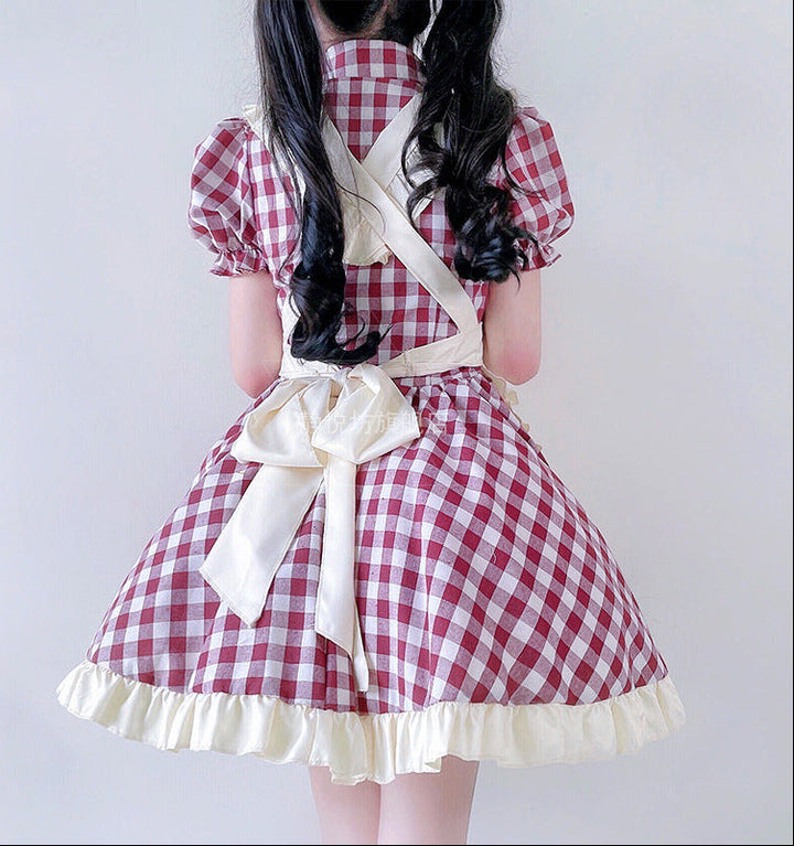 Damen Nostalgisches Dienstmädchenkleid mit Rüschendetails Echo Archiv