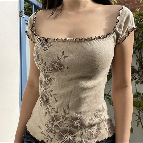 Damen Spitzenhaftes Oberteil mit floralen Details und Rüschensaum Echo Archiv